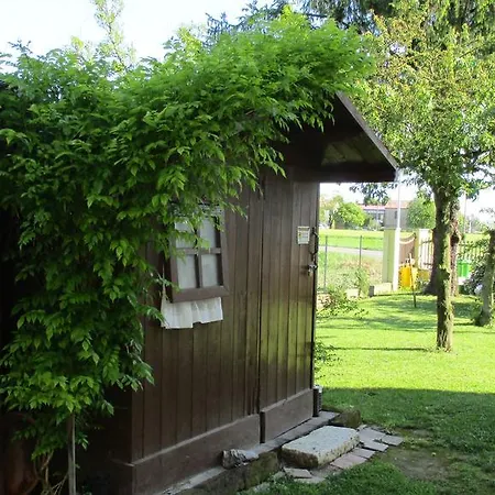 La Corte Ferrara